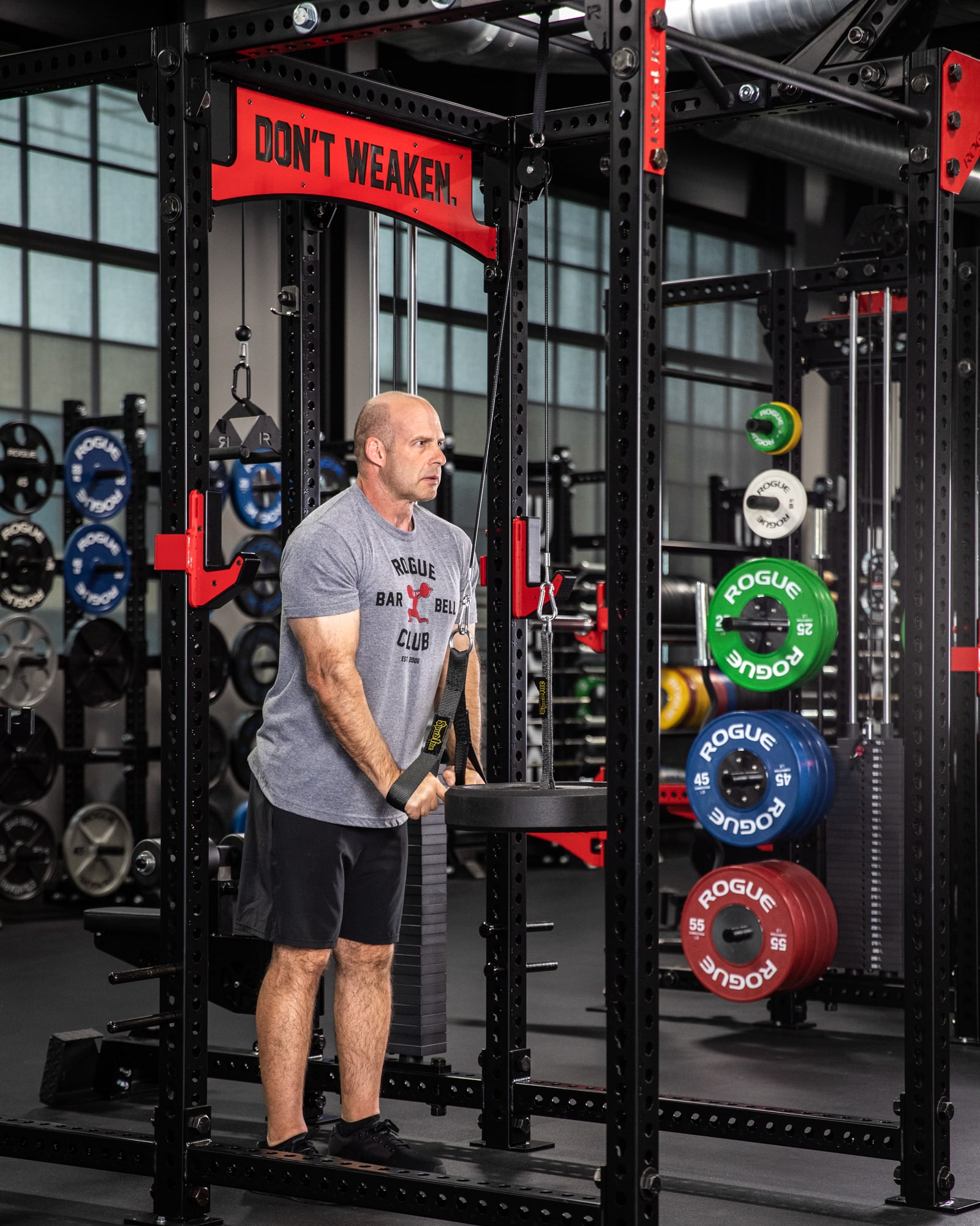 Rogue rack with pulley clearance